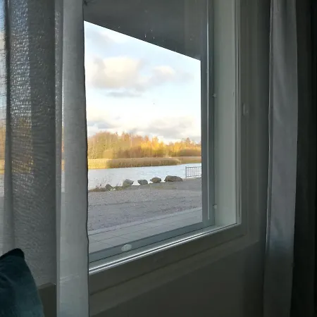 Makasiininranta 20 *